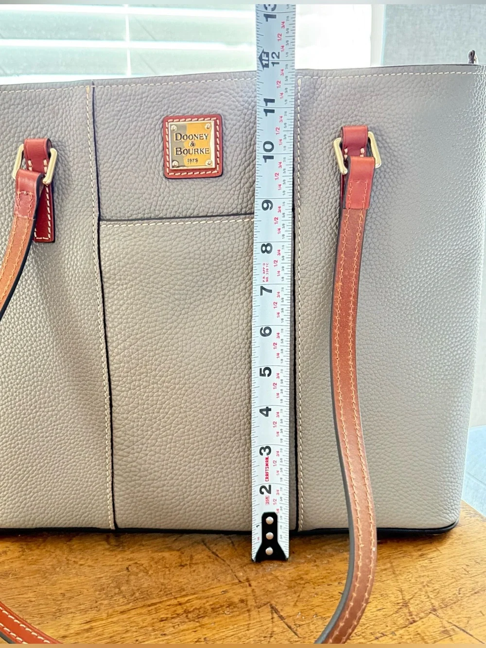 Dooney & Bourke authentic dooney